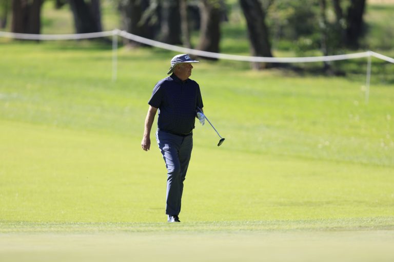 hassan 2 golf trophy (13)