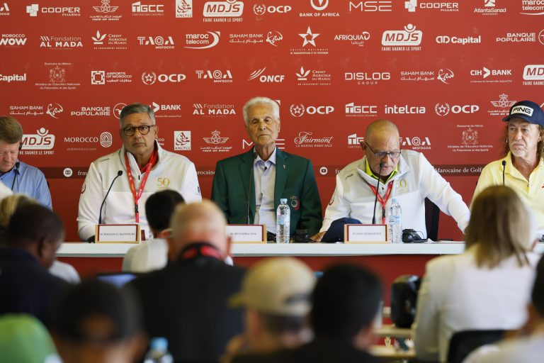 CONFERENCES DE PRESS (382)