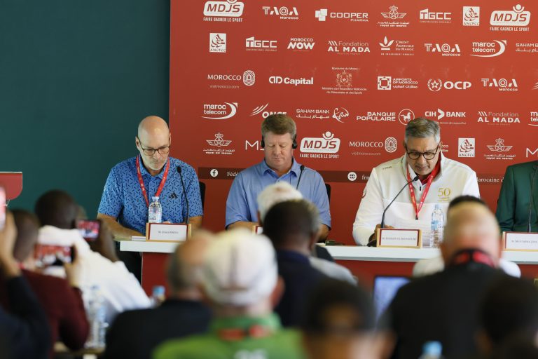 CONFERENCES DE PRESS (502)