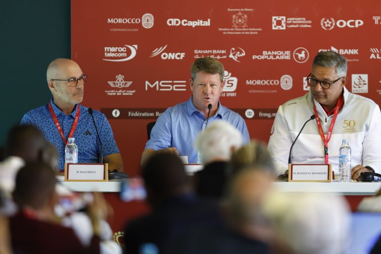 CONFERENCES DE PRESS (54)